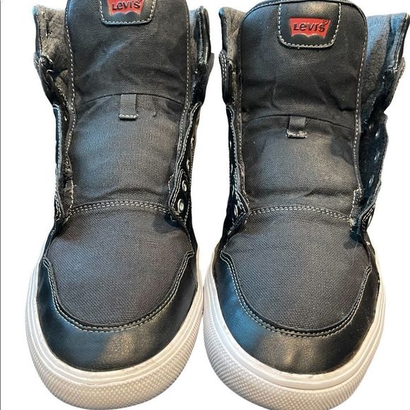 Levi’s, high top shoe , size 12 , black,  gray . - Picture 2 of 3